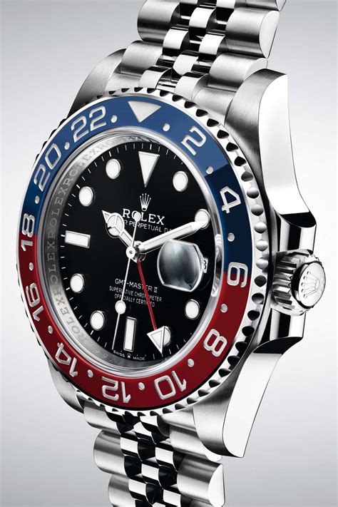 rolex pepsi uv light|Rolex GMT Master II 126710BLRO Pepsi Bezel under UV light.